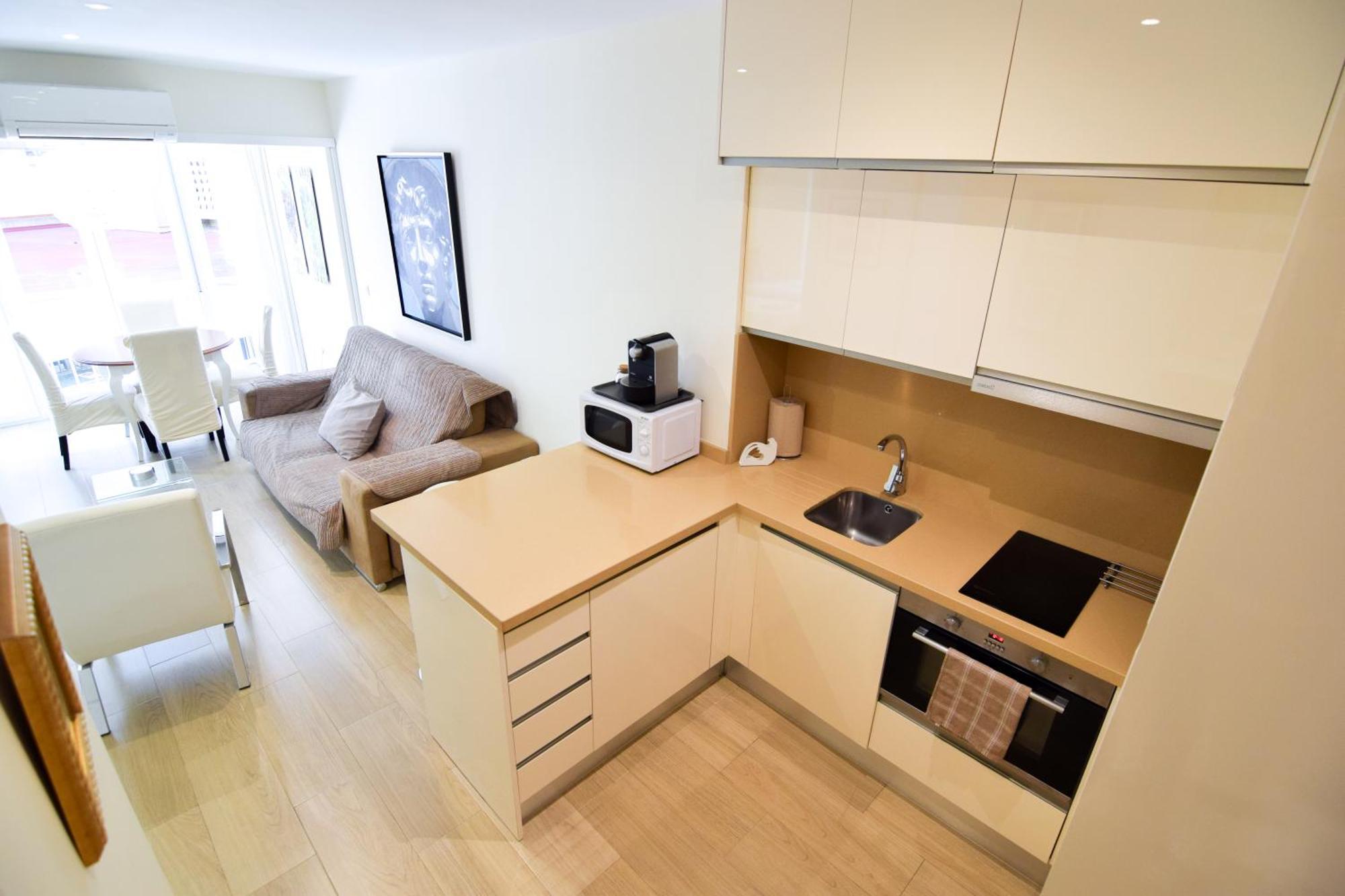 Malagueta Beachside Charm Lejlighed Málaga Eksteriør billede