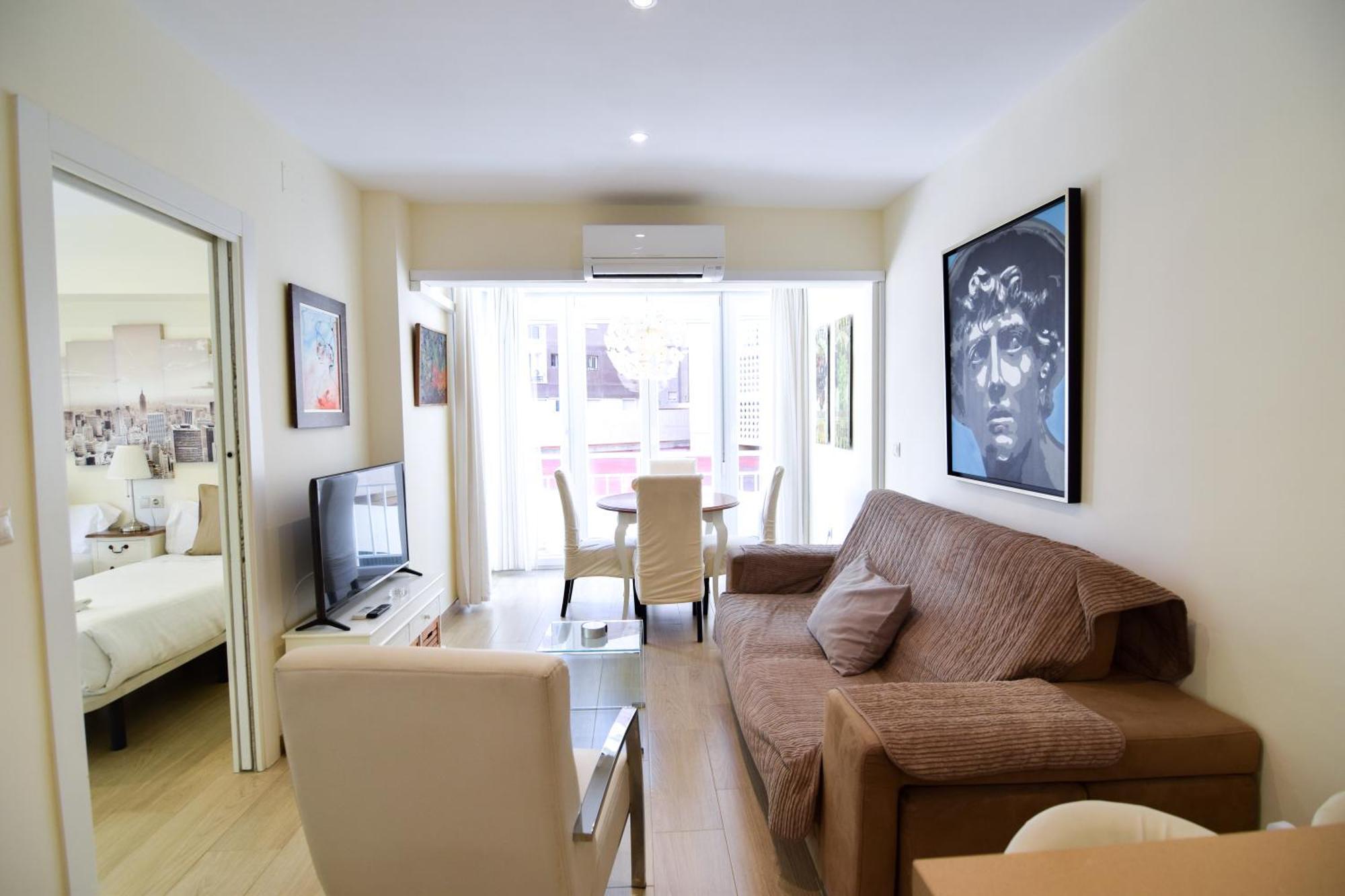 Malagueta Beachside Charm Lejlighed Málaga Eksteriør billede