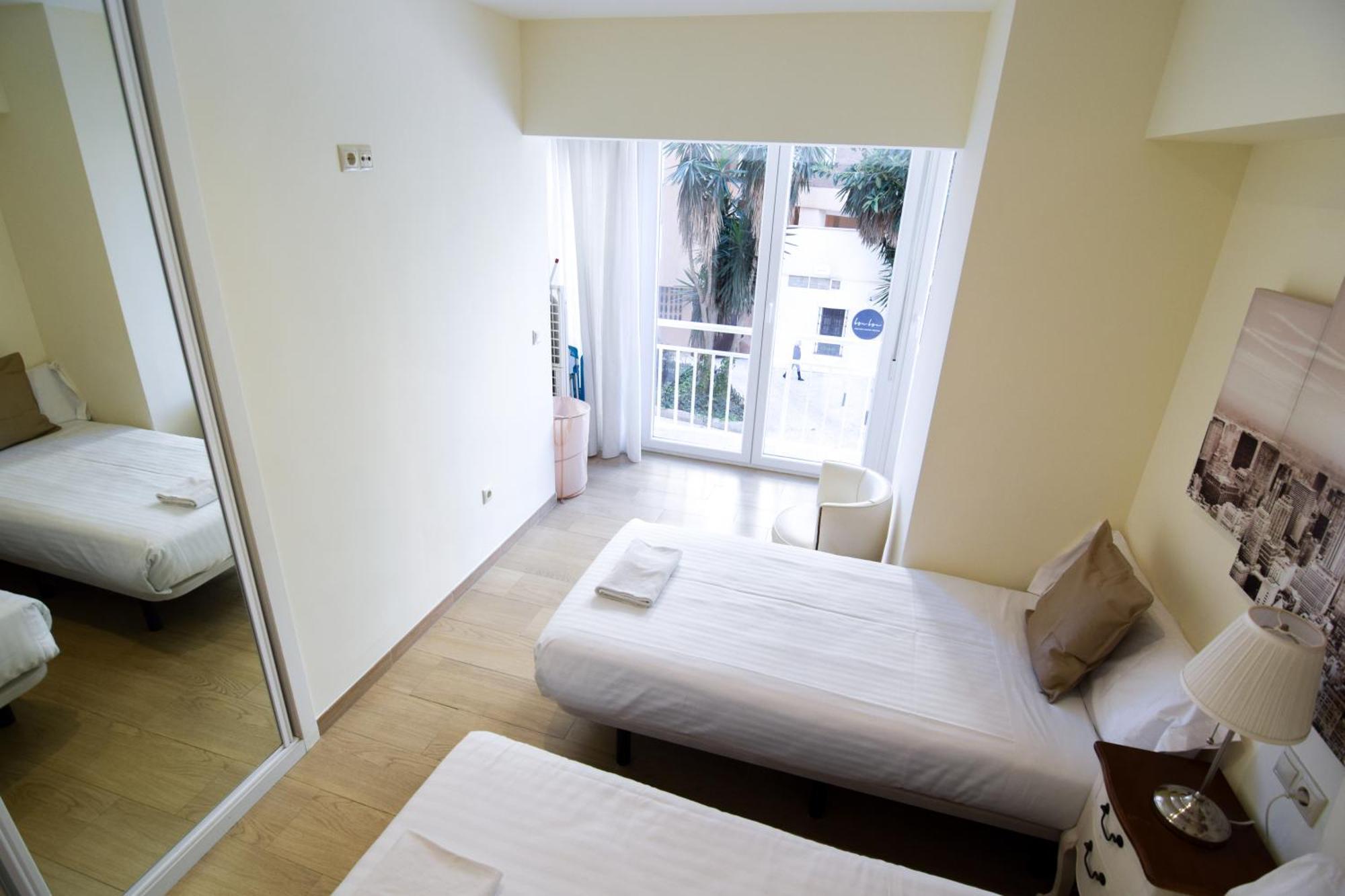 Malagueta Beachside Charm Lejlighed Málaga Eksteriør billede