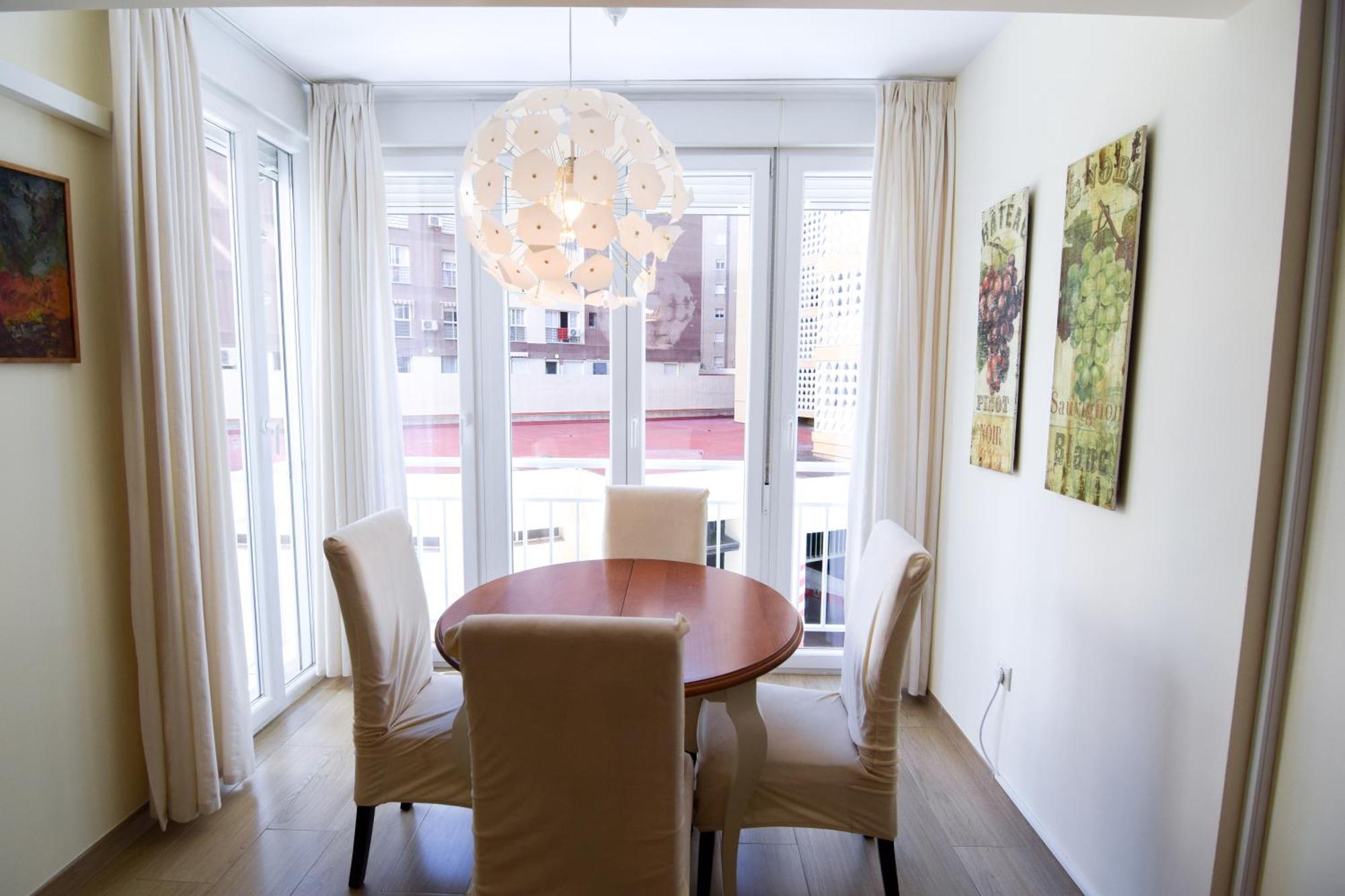 Malagueta Beachside Charm Lejlighed Málaga Eksteriør billede
